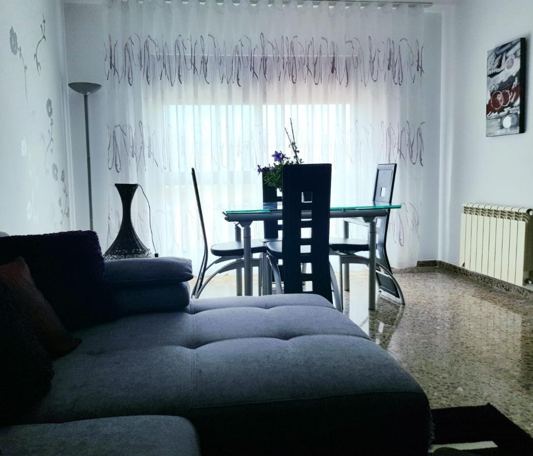 Piso Amplio De 3 Habitaciones, 2 Banos, Ascensor Y Parking Burriana Kültér fotó