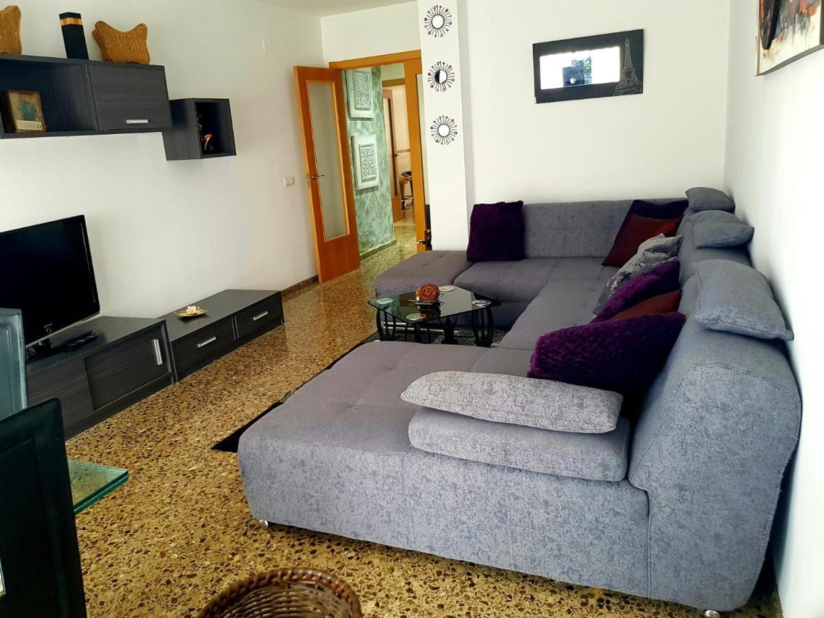 Piso Amplio De 3 Habitaciones, 2 Banos, Ascensor Y Parking Burriana Kültér fotó